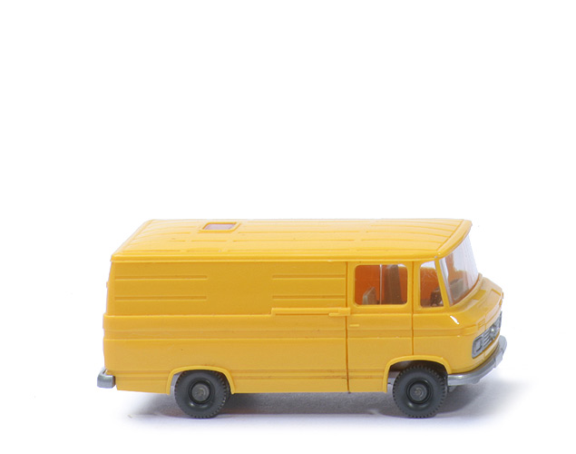 MB L 406 Kasten - gelb, m. Lkr, CH silbern - 270/4 ?