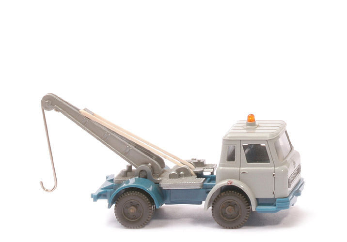 IH Abschleppwagen - FH silbergrau, CH azurblau - 631/4f