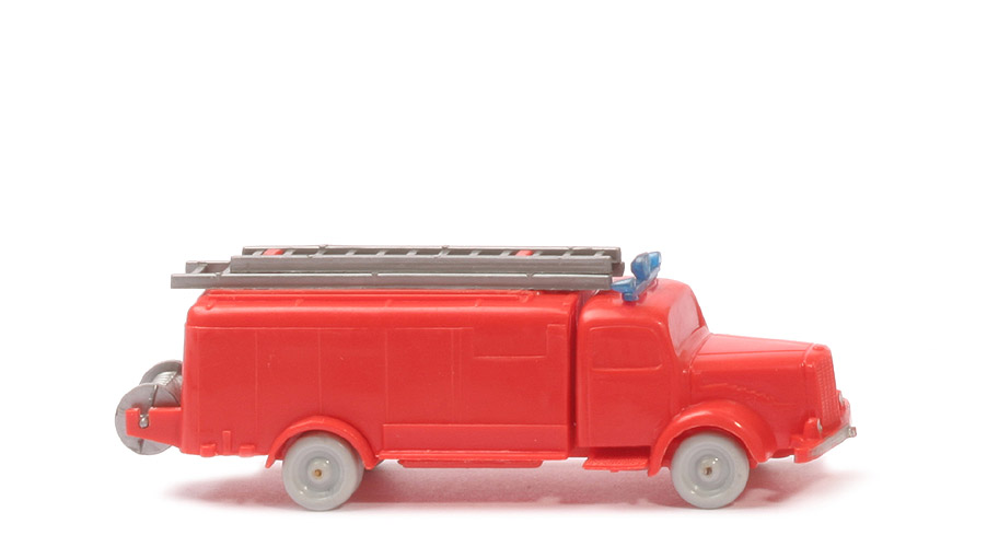 MB L 5000 uv Alter Spritzenwagen - Blaulichtleiste, orangerot - 610/15