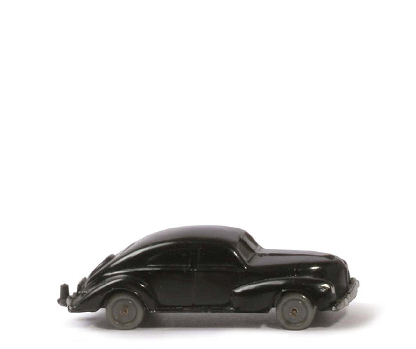 Schräghecklimousine, spitze Haube - schwarz, Zughaken integriert - 29/7 ?