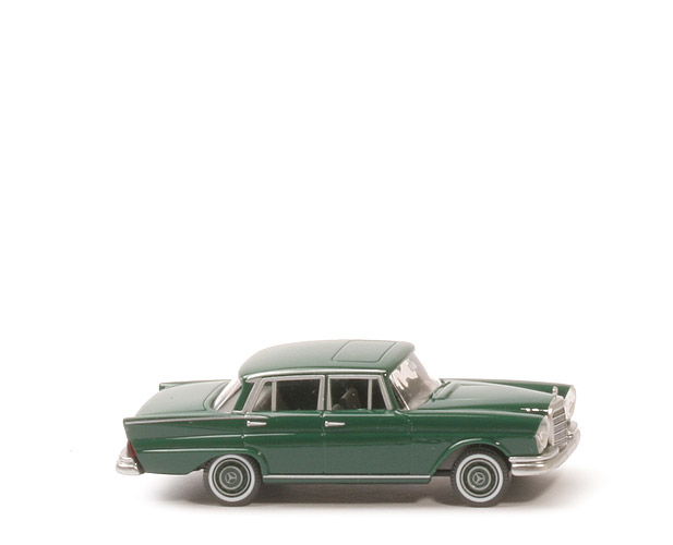 Mercedes 220 S, neue Form (2009) - PMS: "Edition Historica No. 12 – Adalbert Wandt Braunschweig – Die 60er und 70er Jahre"  - nicht erfasst