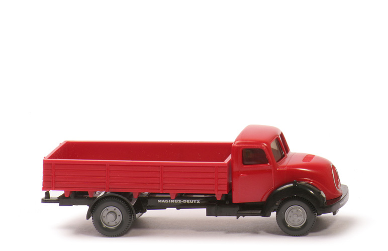 Magirus Sirius (2013) - FH, PR rot, CH schwarz - nicht erfasst