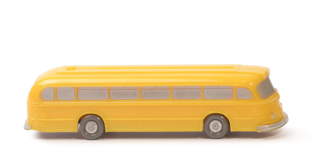 MB Pullman Bus uv - (blass) gelb, Boden glatt - 700/7 ?