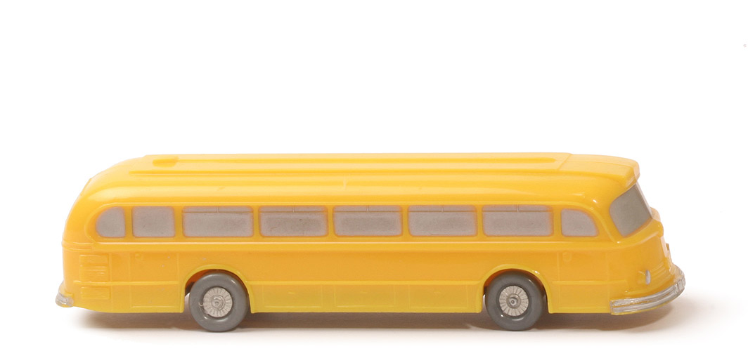 MB Pullman Bus uv - (blass) gelb, Boden glatt - 700/7 ?