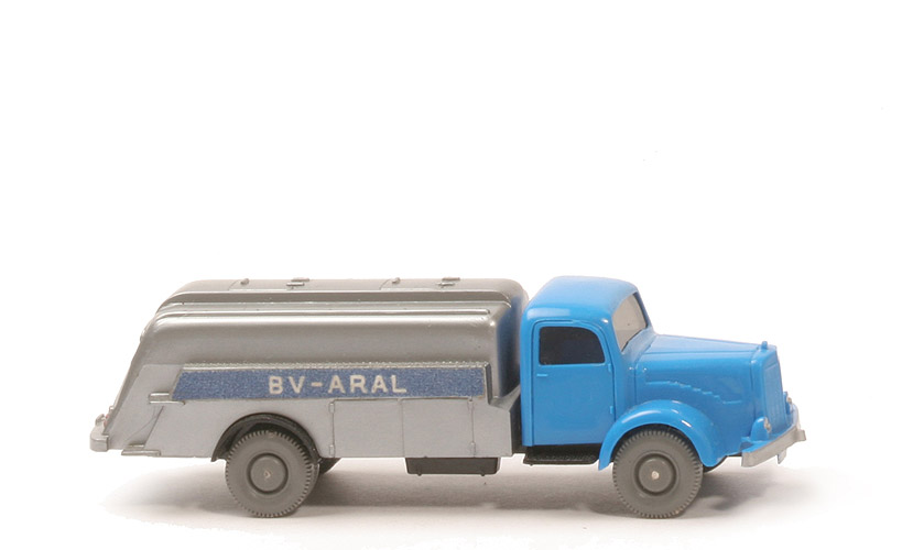 MB L 5000 Alter Tankwagen - ARAL, AH offen - FH himmelblau, CH schwarz - 781/9 ?