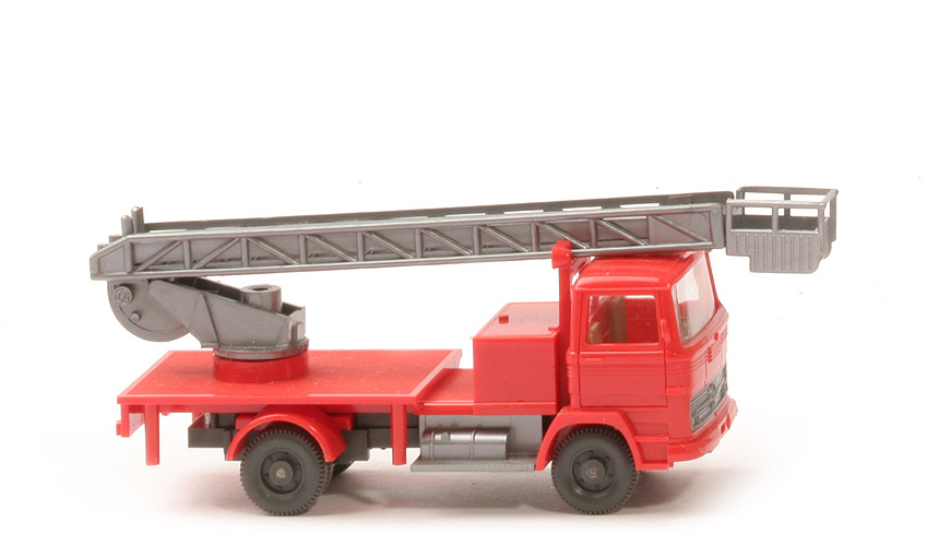 MB LP 1317 Hebebühnenwagen - orangerot, m. Spiegel und m. Lkr - 644/3b