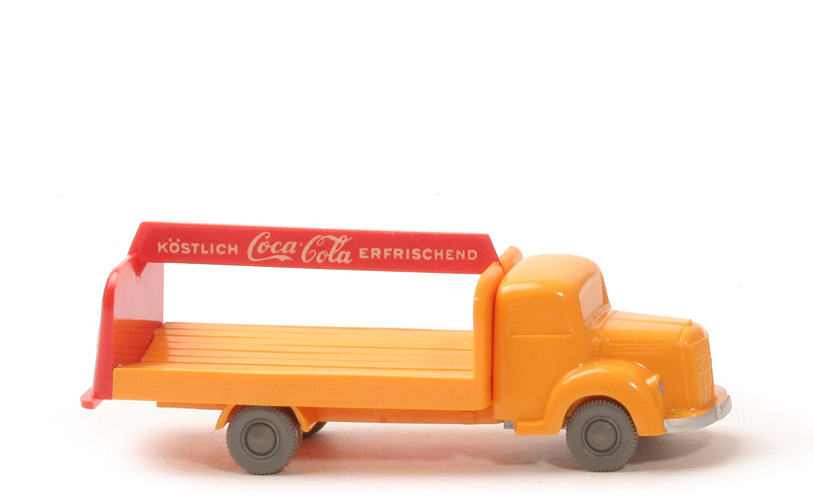 MB L 3500 uv Getränkewagen Coca-Cola - chromgelb - 560/1b