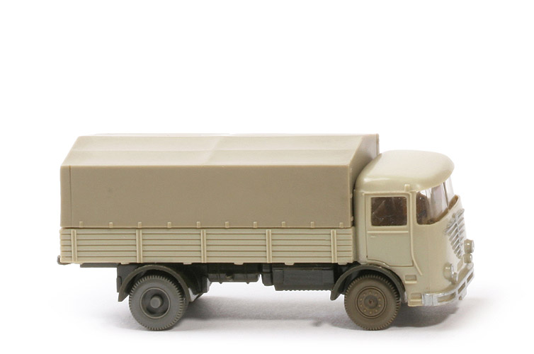 Büssing LU 7 - hellgelbgrau / olivgrün, o. Fahrer, CH offen - 474/2c