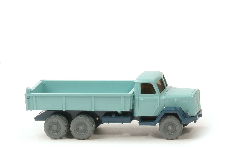 Magirus Saturn Flachpritschenkipper (3-achsig) - 2018 - PMS: "Wiking-Verkehrs-Modelle Nr. 71a" - nicht erfasst