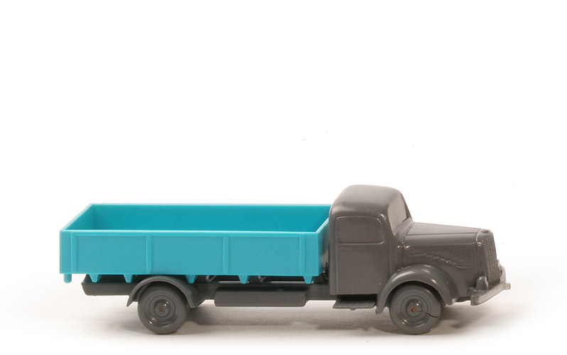 MB L 5000  uv Pritschen-LKW - FH dunkelbasaltgrau, CH, PR dunkeladriablau - 430/7c ~
