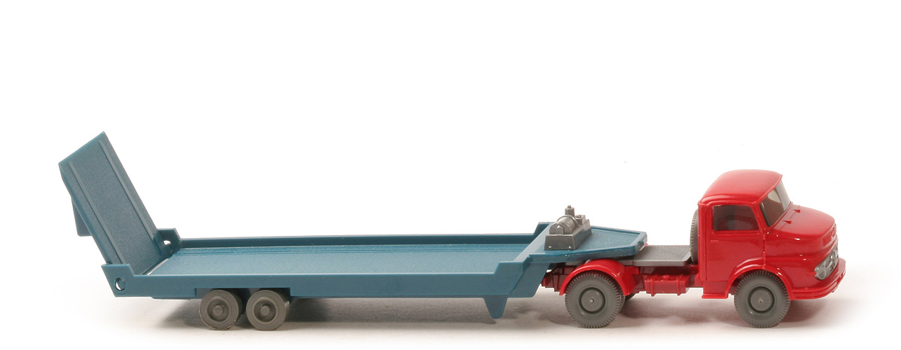 MB 1413 Alter Tieflade-Sattelzug - ZM rot, ohne Knopf vor Seilwinde - 490/11b