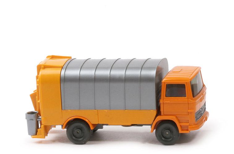 MB LP 1317 Müllwagen ohne Spiegel - mit KUKA - Aufbau melonengelb, FH hellorangegelb - 643/13b