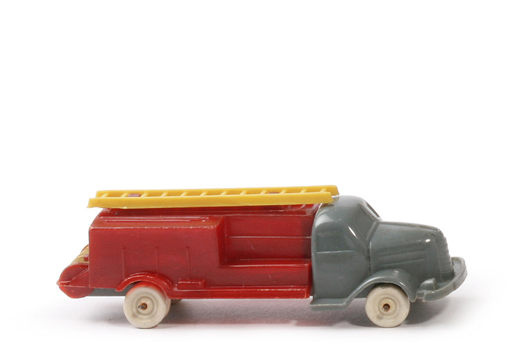 Dodge Spritzenwagen - ohne Schlitz, betongrau / mischrot - 610/1a