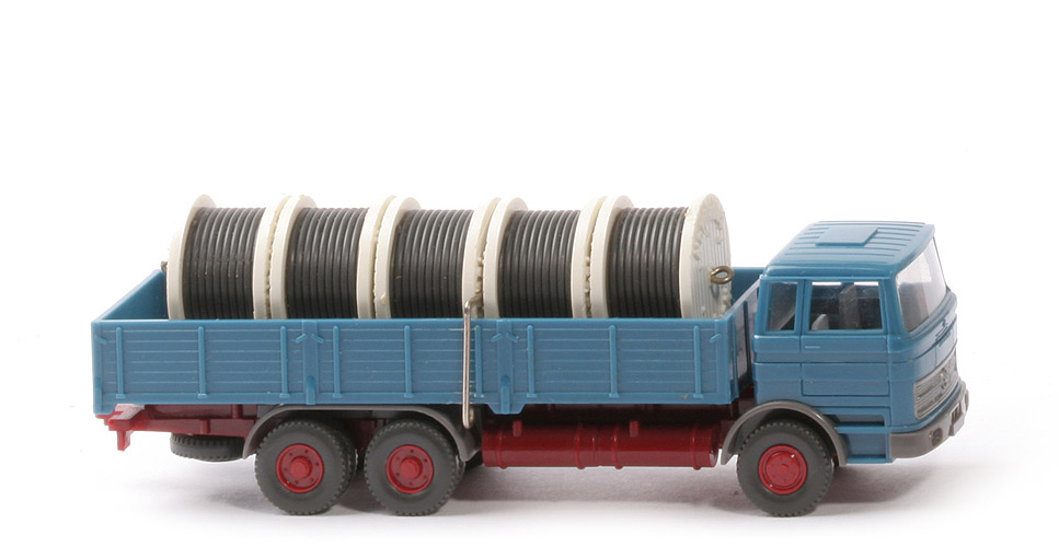 MB LP 2223 mit Kabelrollen - m. Nordkabel, Trommel weiß, Kabel anthrazit - 433/2
