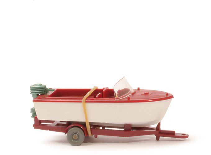 Motorboot auf Anhänger - weinrot, Motor grünmetallic, hohe Scheibe - 95/1g