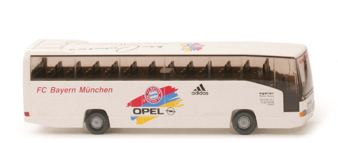 Reisebus MB O 404 RHD - Warsteiner: "Partner Fußballmeister" - Warsteiner (8) 1