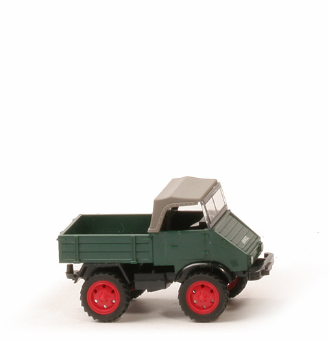 Unimog offen (2006 ff.) - ca. kieferngrün, mit Faltdach - nicht erfasst