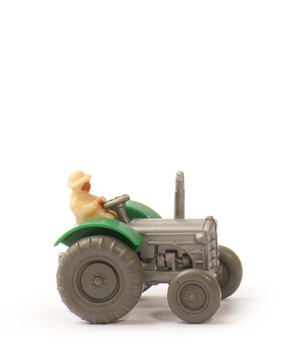 Trecker, breite Haube - FAKE (!), Korpus silbern, Kotflügel grün - 380/3 (Fake)