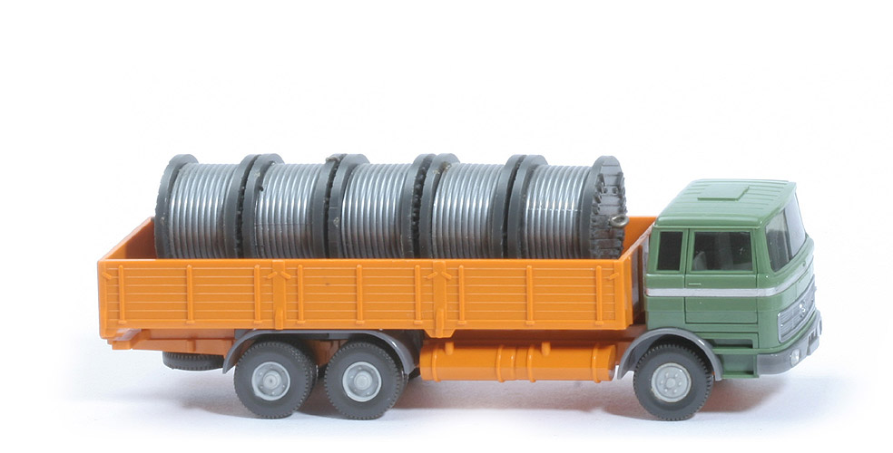 MB LP 2223 mit Kabelrollen - Vorserie dunkelmaigrün / gelborange - 433/Vors.