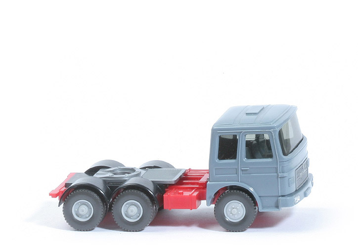 MAN Solozugmaschine o. Pritsche - graublau / Chassis rot - 509/1c