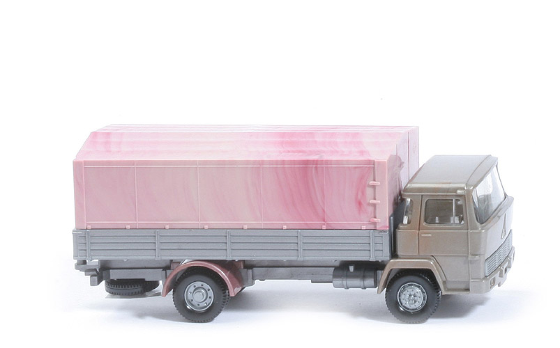 Magirus 100 D7 Pritsche - FH blassbraunmetallic ..., mit Lenkrad - 423/2 ?