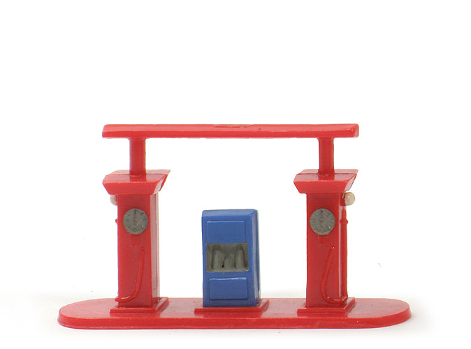Kleine Tankstelle (Typ 1) - Zapfsäulen rot, Zapfschrank ultramarin, Boden rot - 199/5 ?