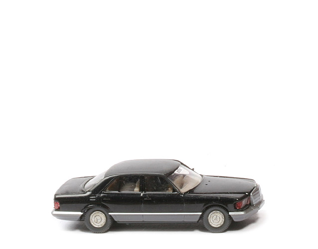 Mercedes 500 SE - schwarz - 157/Vors. ?