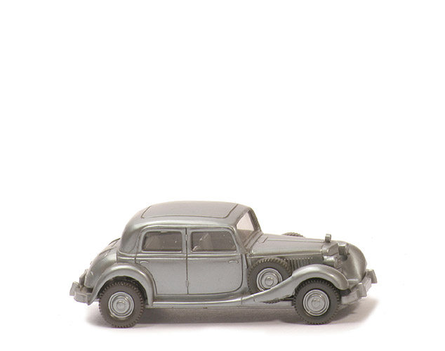 Mercedes 260 D - Silberling - 832/2 ?