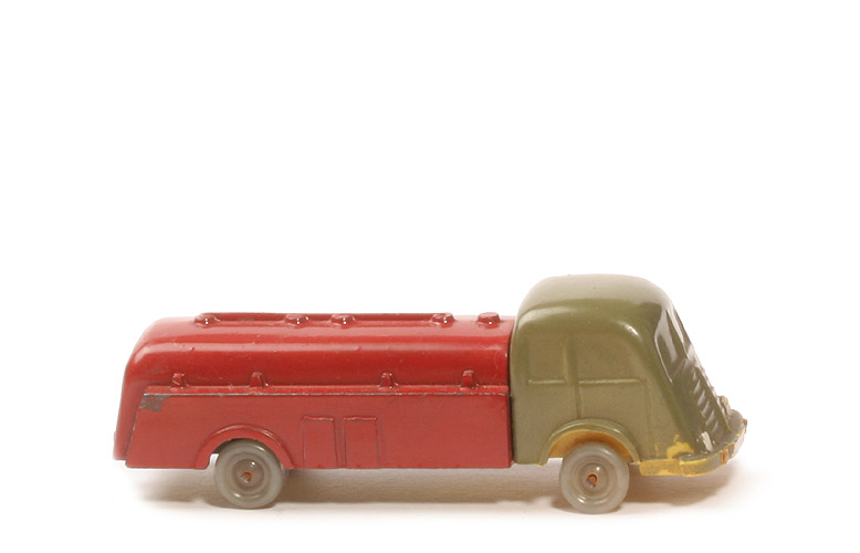 Fiat Tankwagen - FH, CH Lack zementgrau, Tank Lack rot, Esso oval - 800/9 ?