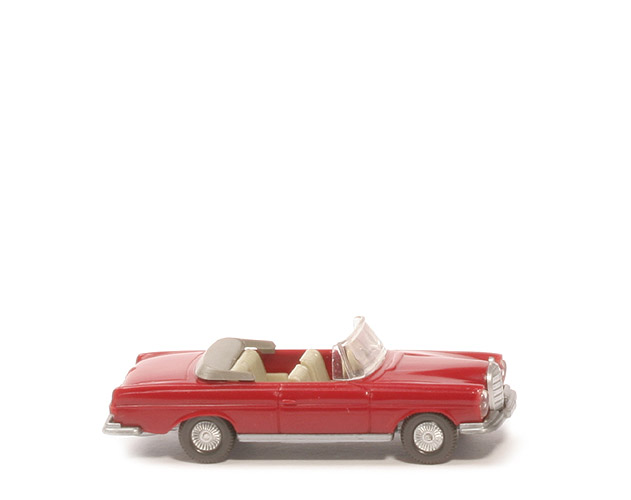 Mercedes 280 SE Cabrio - Vorserie weinrot, m. Fußraumbegrenzung, o. Armaturenbrett - 153/Vors.