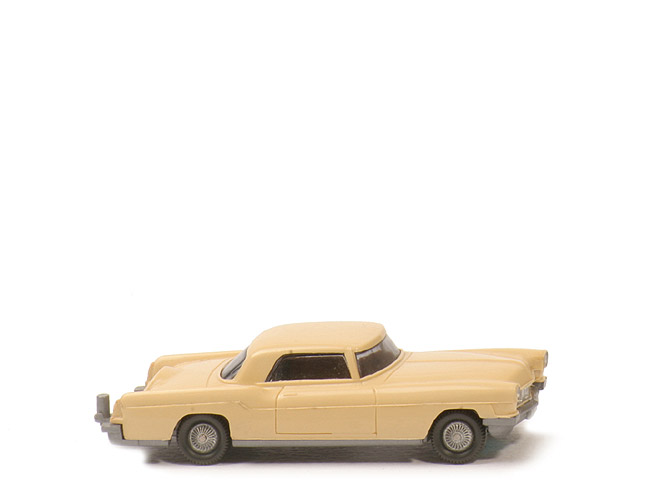 Ford Continental - hellbeige, BP "WM 21 GERMANY", m. Zughaken - 210/3 ?