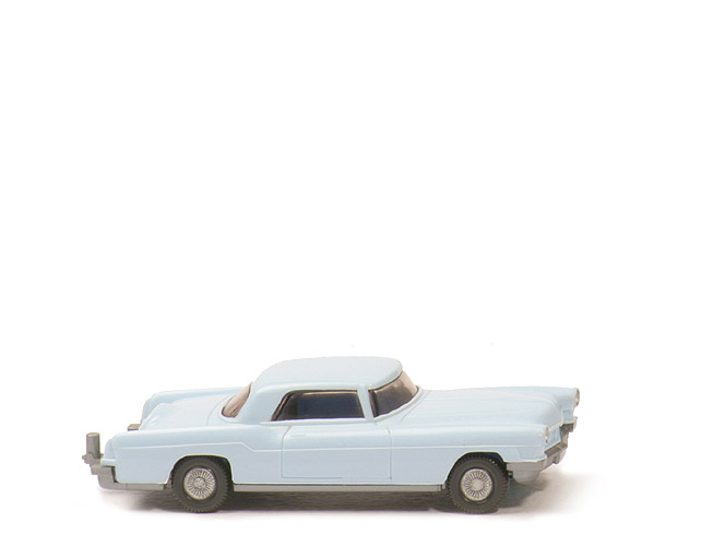 Ford Continental - weißblau, BP "WM 21 GERMANY", m. Zughaken - 210/4c