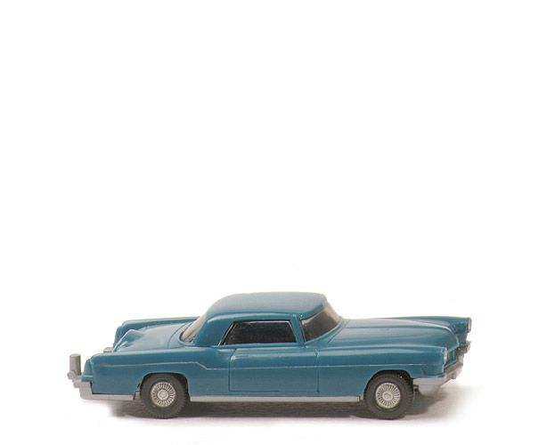 Ford Continental - azurblau, BP "WM 21 GERMANY", m. Zughaken - 210/4g