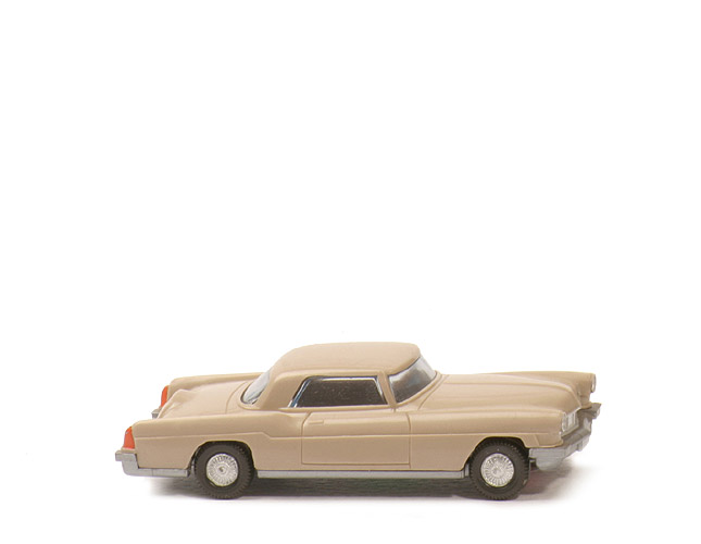 Ford Continental - dkl-rotelfenbein, BP WIKING - 210/1f