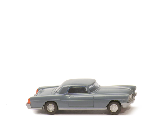 Ford Continental - graublau, BP "WM 21 GERMANY", o. Zughaken - 210/2b