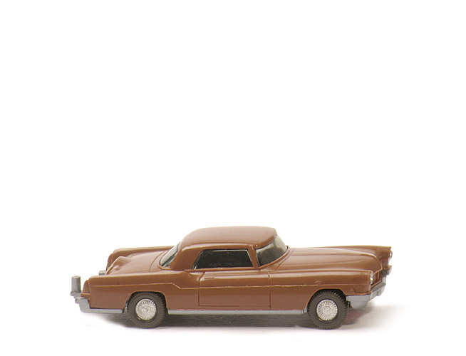 Ford Continental - lehmbraun, BP "WM 21 GERMANY", m. Zughaken - 210/4b