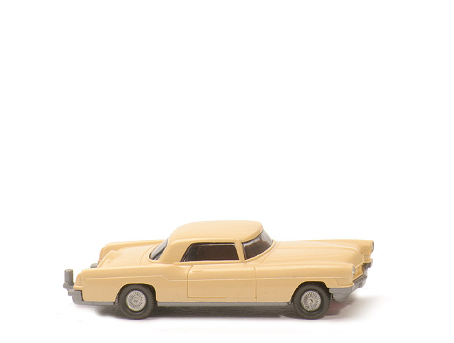 Ford Continental - hellbeige, BP "WM 21 GERMANY", m. Zughaken - 210/4d