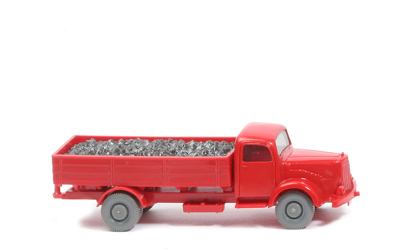 MB L 5000 Pritsche mit Kohlenladung - FH, PR, Chassis rot - 430/13 ?