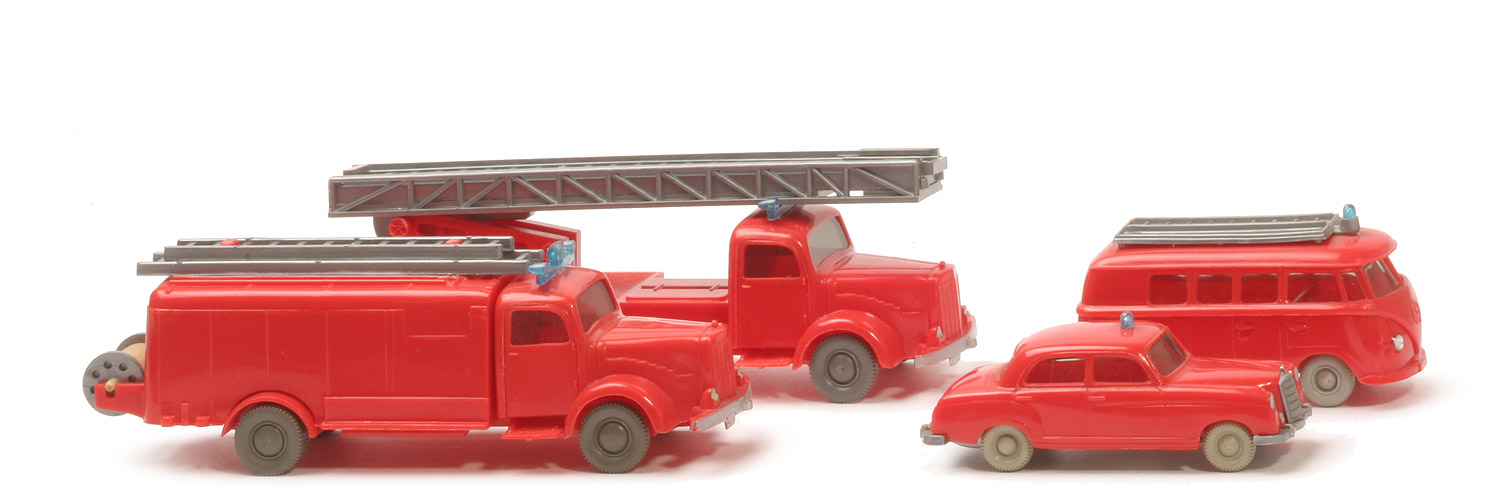 Geschenkpackung Feuerwehr - MB 220, VW T1 Bus, Spritzen- und Leiterwagen MB 5000 - 2120/2b