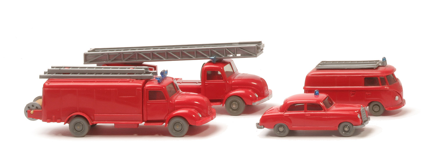Geschenkpackung Feuerwehr - MB 220, VW T1 Kasten, Spritzen- und Leiterwagen Magirus S 3500 - 2120/2Ab