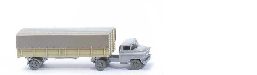 Chevrolet Alter Pritschen-Sattelzug - FH dunkelsilbergrau, Aufl. grünbeige - 510/7e