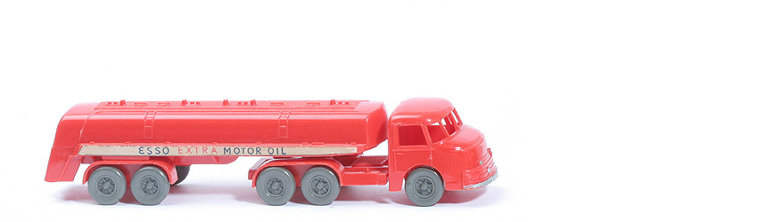 Henschel Bimot Esso Supertankwagen - uv, m. EXTRA in rot, orangerot - 790/2b