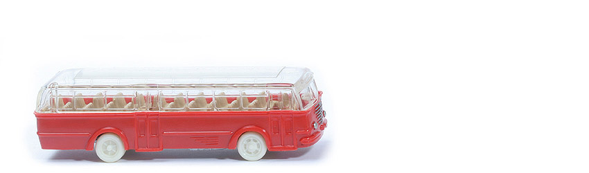 Büssing Trambus - alte Form, Fenster gerundet, blassrot - 720/2 ?
