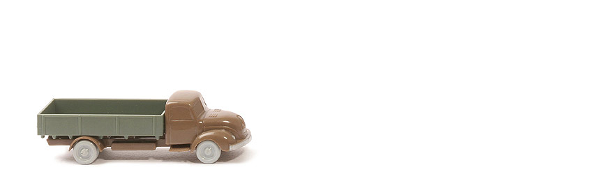 Magirus S 3500 uv Pritschen-LKW - FH, CH, blassbraun, PR dunkelresedagrün - 420/7 ?