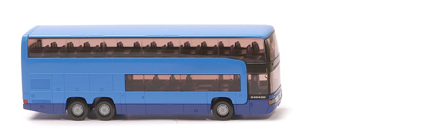 Reisebus MB O 404 DD - unbeschriftet, signalblau/ultramarin - 715/1a