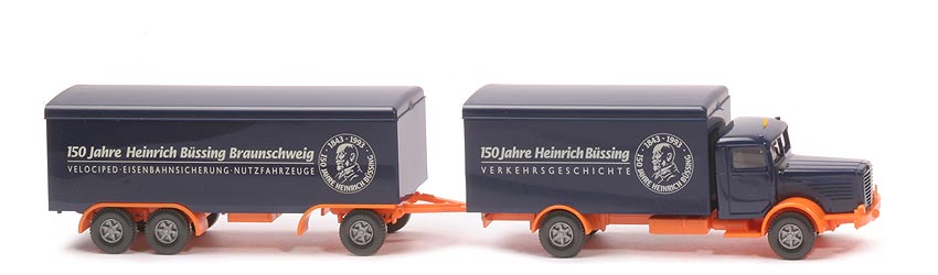 Büssing 8000 Typ 3, Koffer-Lastzug - Heinrich Büssing - 886/2