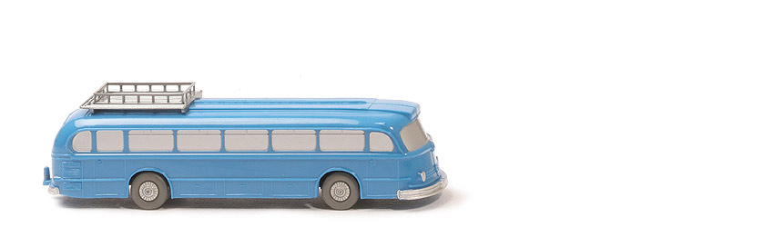 MB Pullman Bus uv - himmelblau, Boden Struktur, m. Zugh., m. Brücke - 700/11a