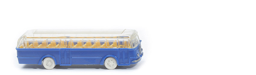 Büssing Trambus - alte Form, Fenster gerundet, ultramarin - 720/2 ?