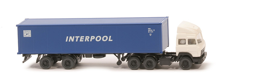 Iveco, 40 ft Glattwand-Container - Interpool 7b - Interpool (7b)