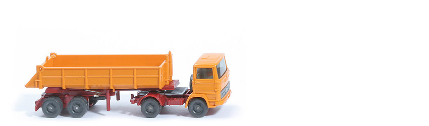 MB LPS 1317 Alter Hinterkipper - o. Spiegel o. Lkr, gelborange - 677/6 ?